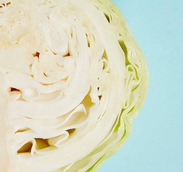 how to tell if cabbage is bad