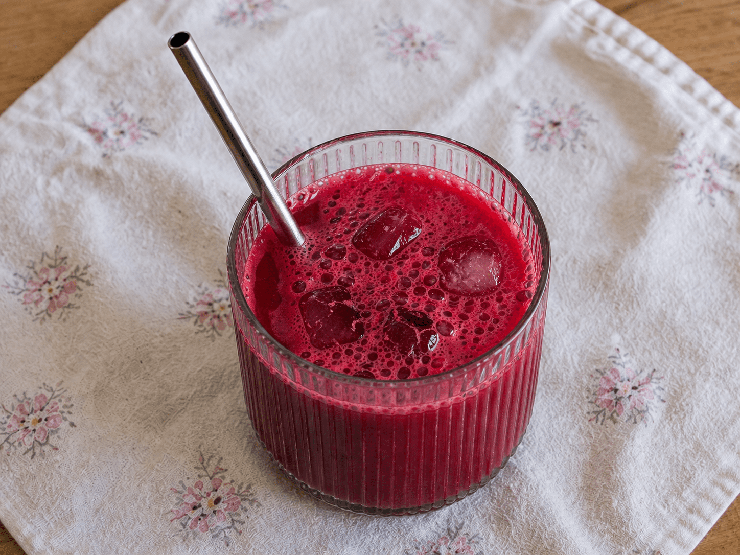 Apple Beetroot Juice - Balanced Healthy Meals