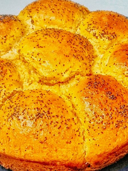 Whole Wheat Bread Rolls