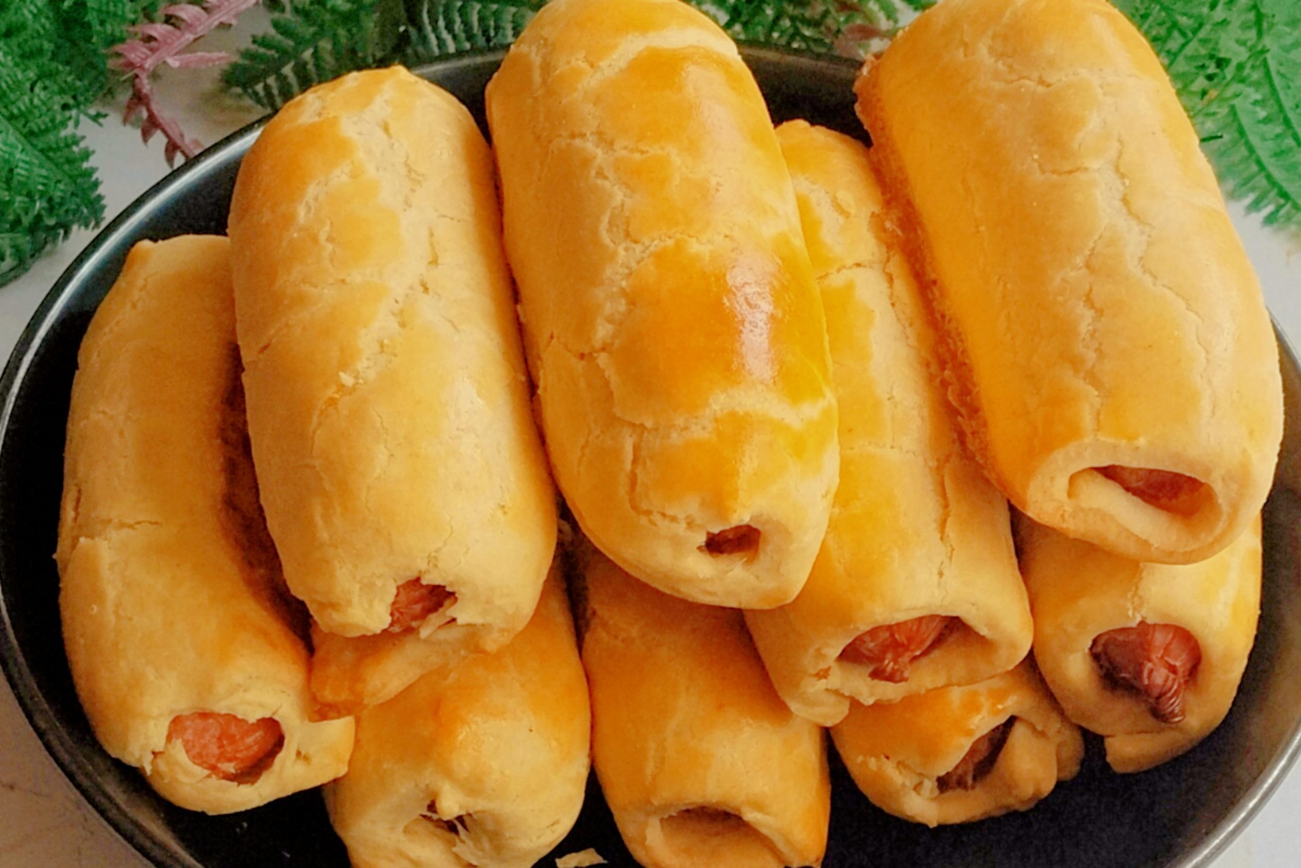 Sausage Rolls - Balanced Healthy Meals