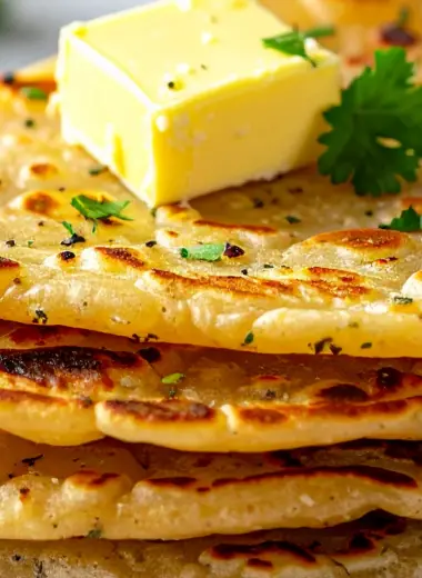 homemade garlic naan bread