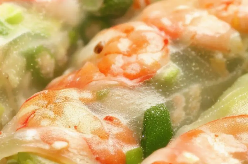 Shrimp Spring Rolls with Peanut Sauce